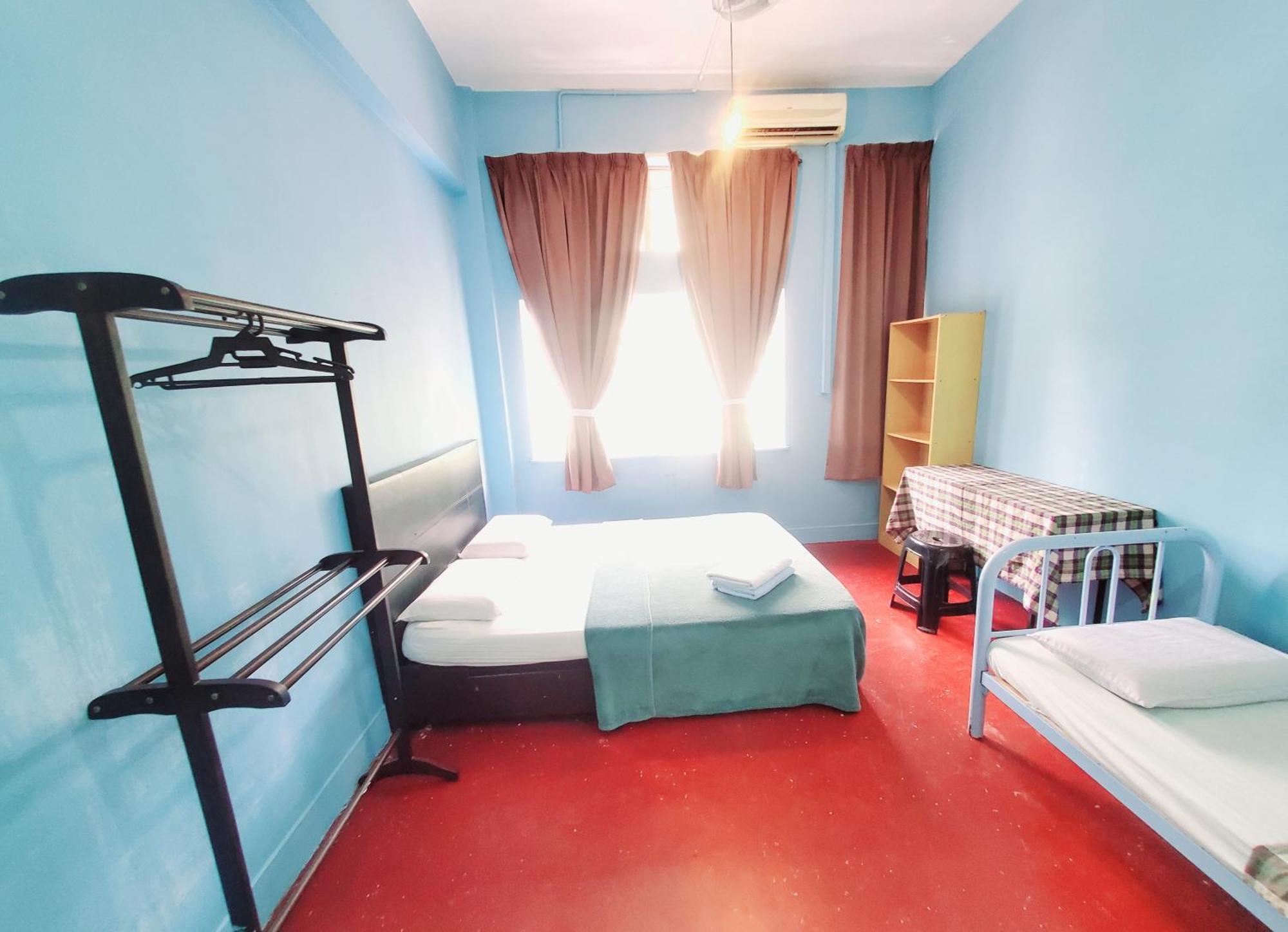 The Jesselton Cabin Sdn Bhd Kota Kinabalu Exterior photo